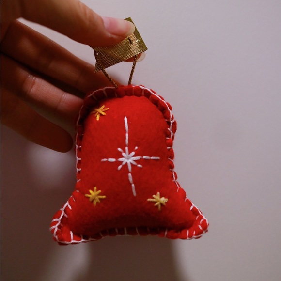 Ornaments/ Room Decorations HANDMADE & EMBROIDERED - Picture 4 of 5